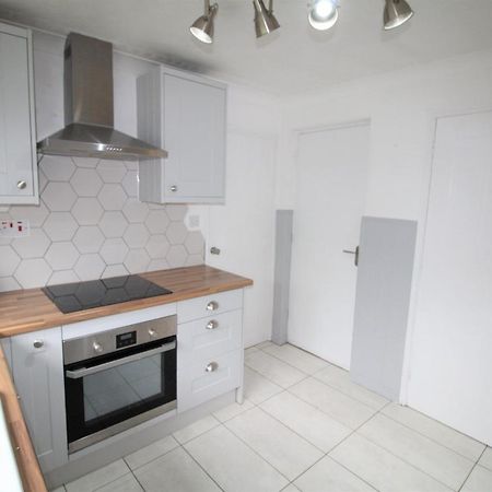 Doncaster - Warmsworth - Great Customer Feedback - 3 Bed Detached House - Private Garden & Parking Plus Garage - Quiet Cul De Sac Location - Dog Friendly - Fast Wifi - Close To Motorway Access Экстерьер фото