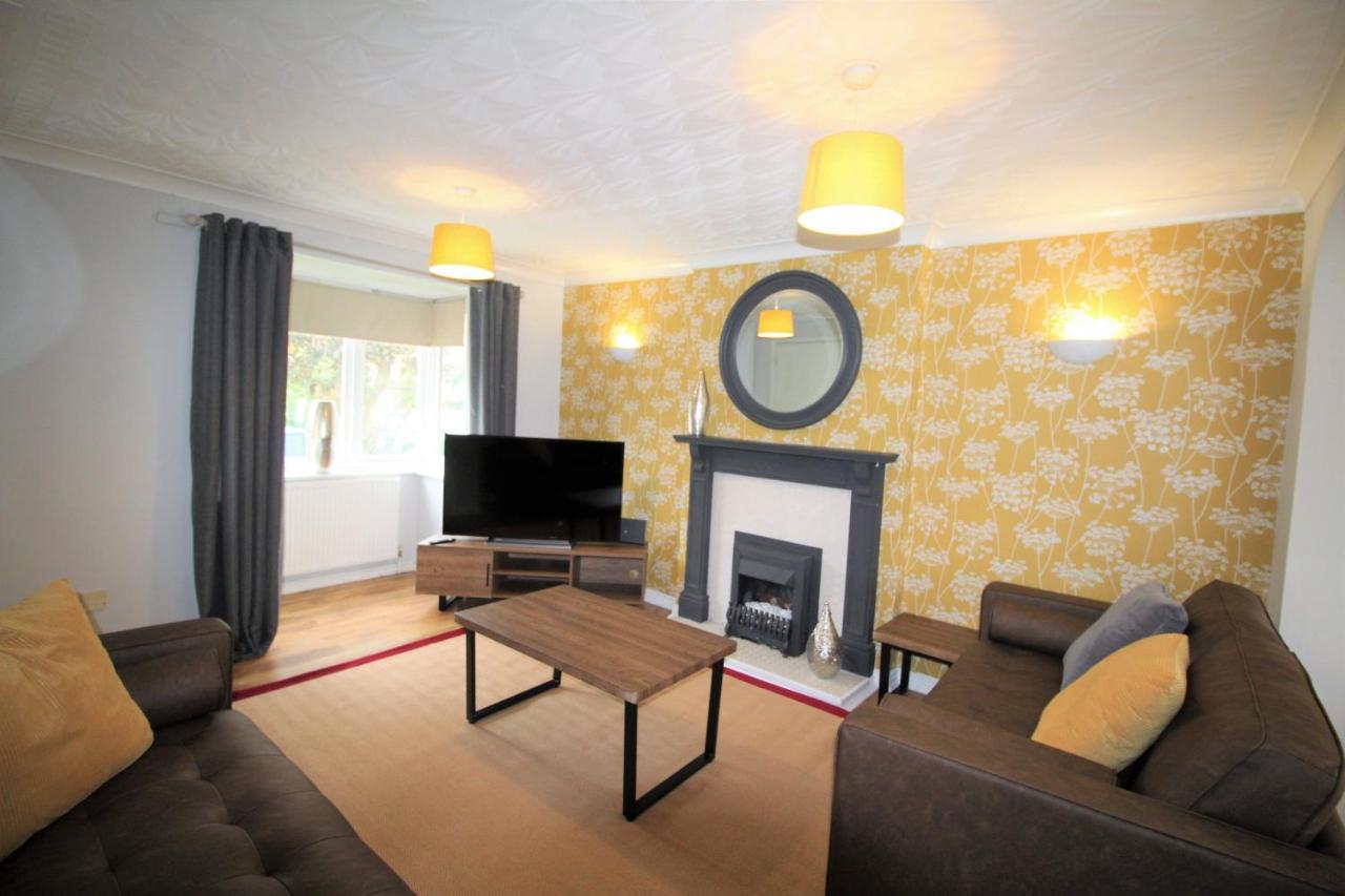 Doncaster - Warmsworth - Great Customer Feedback - 3 Bed Detached House - Private Garden & Parking Plus Garage - Quiet Cul De Sac Location - Dog Friendly - Fast Wifi - Close To Motorway Access Экстерьер фото